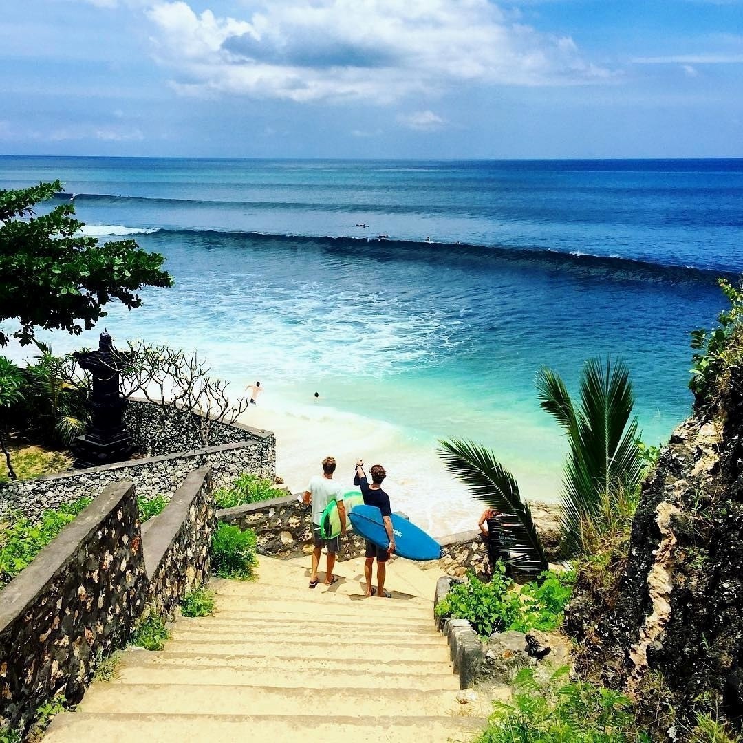 Indahnya Pantai  Balangan Bali  Pantai  yang Masih Jarang 