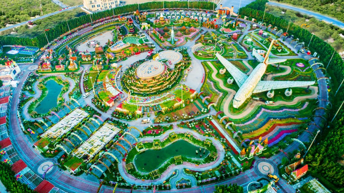 Taman Terbesar di Dunia Ada di Dubai, Punya Koleksi 45 ...