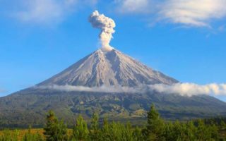 keindahan gunung semeru