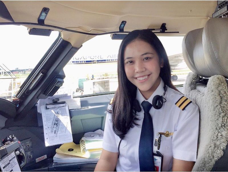 pilot muda garuda indonesia