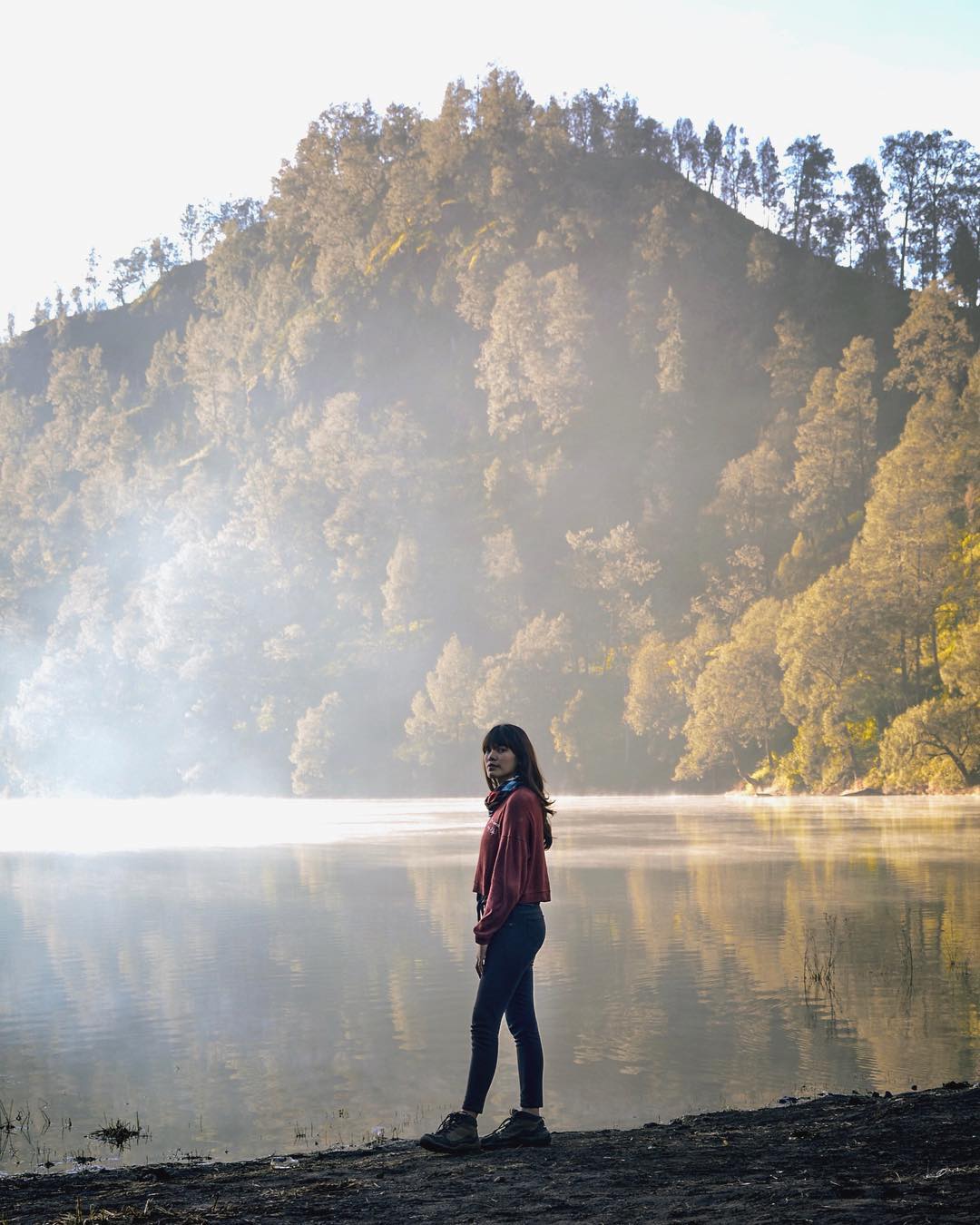 Kumpulan Foto Sunrise Ranu Kumbolo yang Membuat Siapapun 