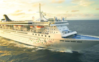 danau toba disambangi kapal mewah