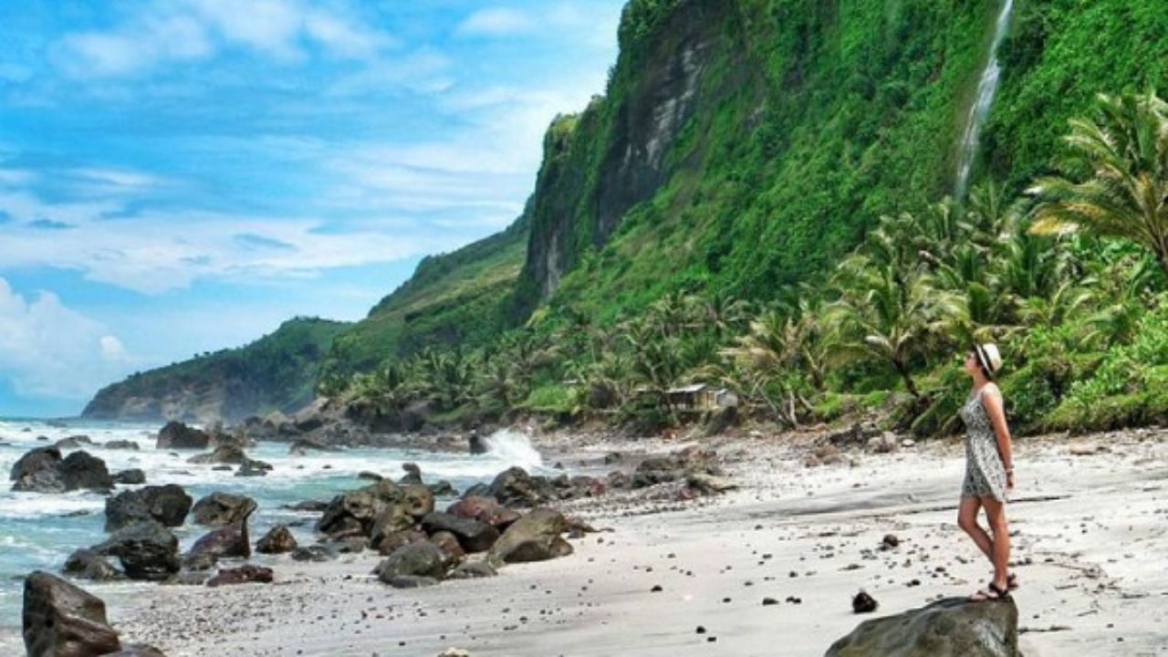7 Wisata Pantai Selatan Di Jawa Tengah Yang Bisa Dikunjungi