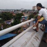 tempat ngabuburit teraneh di indonesia