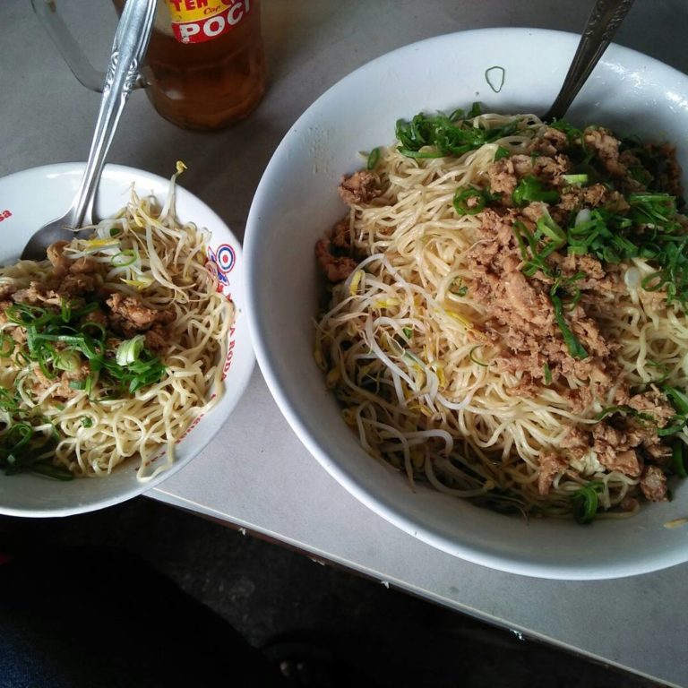 Mie Ayam Monster Harga Merakyat Hanya di Yogyakarta