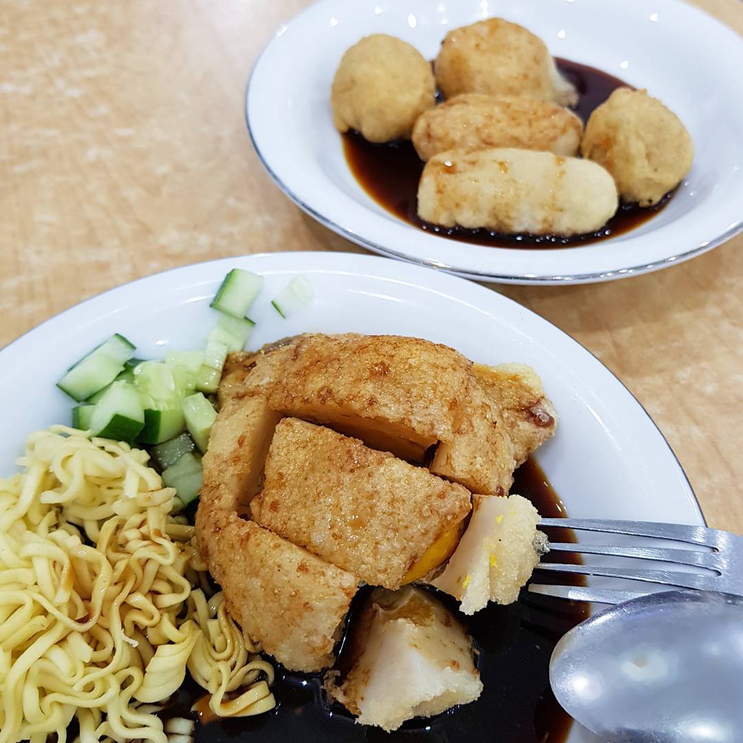 5 Tempat Makan Pempek Terbaik di Palembang 