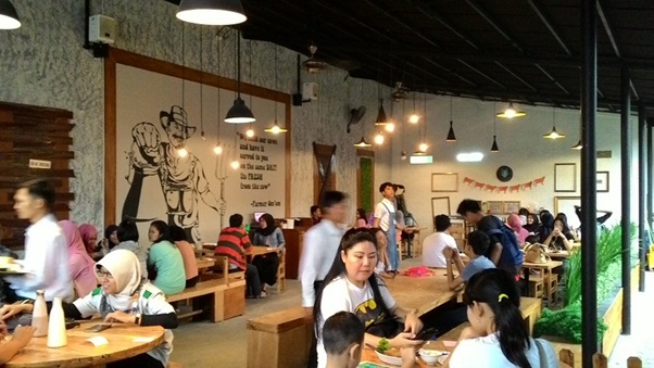 momo milk barn bogor