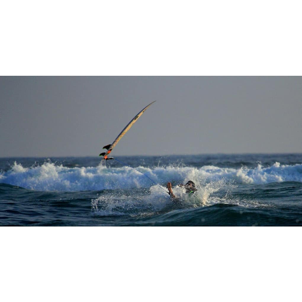Mau Surfing di Yogyakarta? Coba Lakukan di Empat Pantai Penuh Tantangan Ini