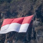 pengibaran bendera merah putih