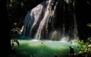 air terjun tirta rimba bau-bau