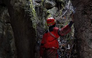 gua tersembunyi papua barat