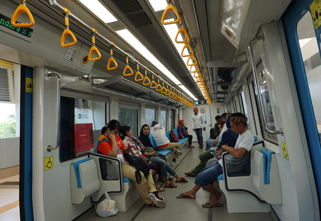 Cara Naik LRT Palembang