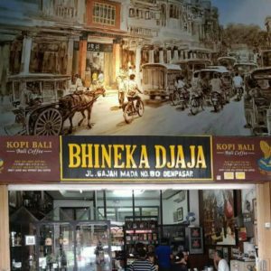 Kedai kopi Bhineka Djaja