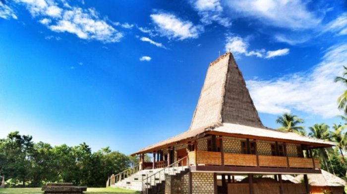 Kenali Budaya Sumbawa Di Rumah Budaya Sumba