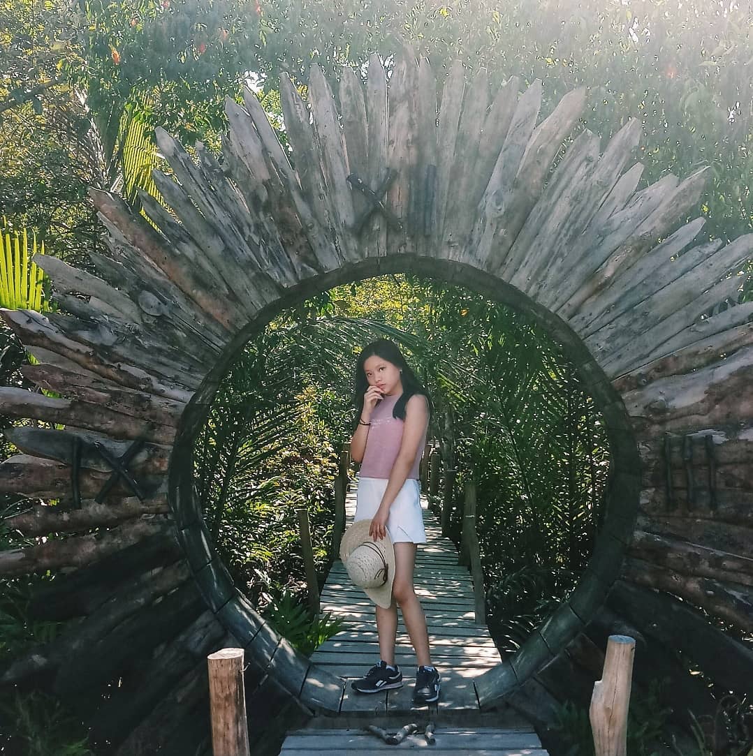 Mangrove Munjang Kurau Barat