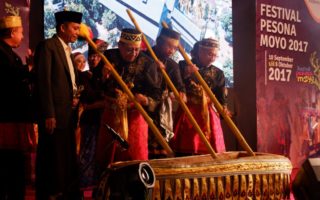Mari Belajar Budaya Sumbawa di Festival Pesona Moyo Festival Pesona Moyo