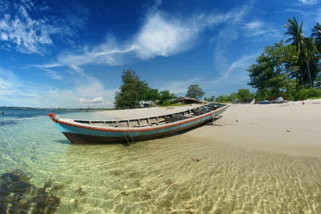 pantai belitung