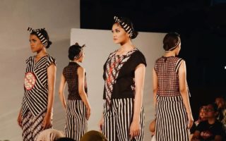 Hari Batik