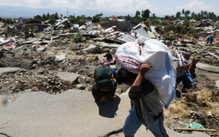 Indonesia sering gempa