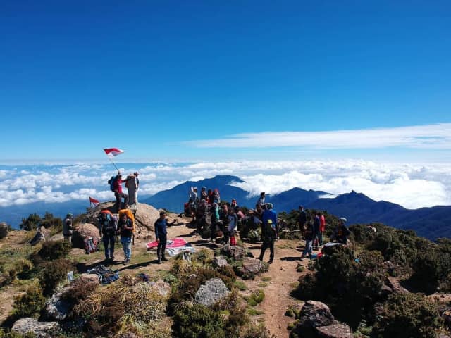 jalur pendakian gunung latimojong