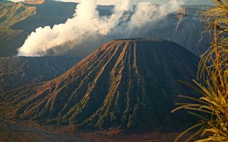 Sejarah Gunung Batok, Sayembara yang Gagal dari Rara Anteng
