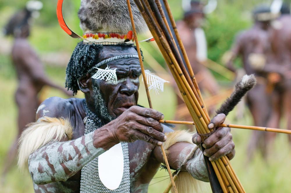 5 Kebiasaan Orang Papua, Masyarakat Adat dari Ujung Timur