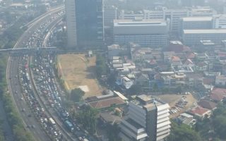 4 Tips Traveling Sendiri di Jakarta saat Polusi Parah, Wajib Tahu!