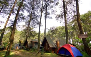5 Hotel di Cikole, Rekomendasi Penginapan Unik di Lembang hotel di cikole