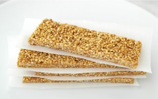 makanan ringan khas thailand