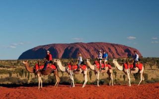 Bukit Uluru di Australia, Situs Suci Suku Aborigin yang Terlarang uluru australia