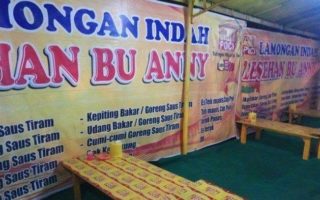 5 Warung Makan Viral yang Getok Harga Selangit untuk Pengunjung warung makan viral