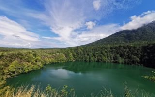 danau tolire di ternate