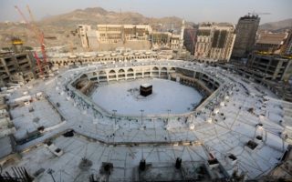 arab saudi stop umrah