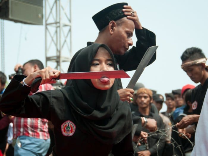 seni debus pusaka banten