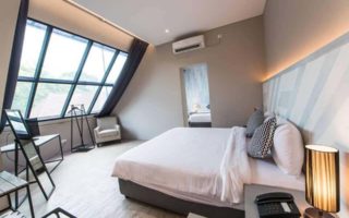 Beehive Hotel Bandung, Akomodasi Unik dengan Kamar Rooftop beehive hotel bandung