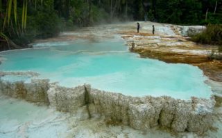 kawah putih dolok tinggi raja