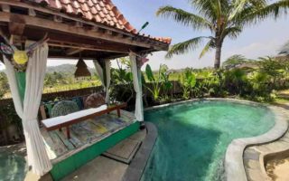 Janur Bungalow Magelang, Penginapan Eco Terbaik Kelas Dunia janur bungalow magelang