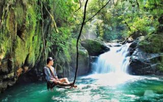 wisata air terjun dekat jakarta