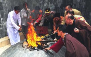 Api Abadi Mrapen di Grobogan Padam Setelah 500 Tahun, Pertanda Apa? api abadi mrapen grobogan