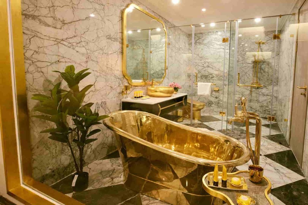 hotel emas di vietnam