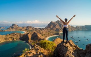 proyek di pulau komodo