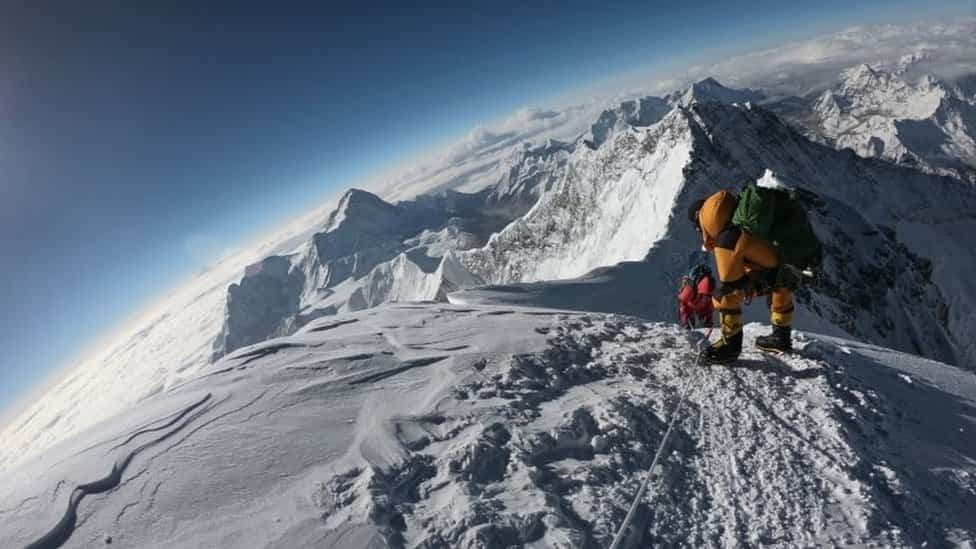 gunung everest di nepal
